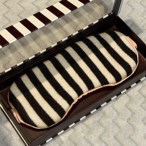 NWT RARE Henri Bendel 100% SILK with Cashmere Sleeping Mask